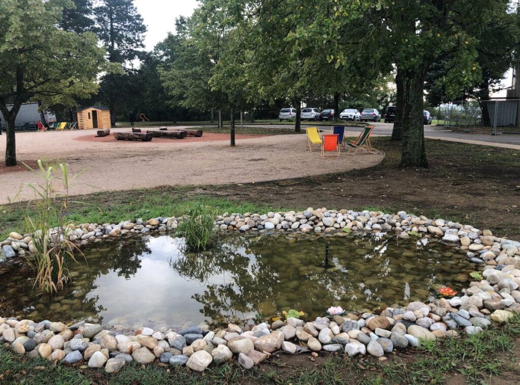 photo du lycée Lamarque après travaux la mare